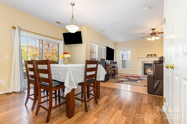 4149 Autumn Cove DR, Lake Wylie, SC 29710