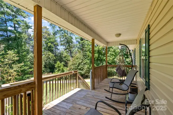 219 Old Mars Hill HWY, Weaverville, NC 28787