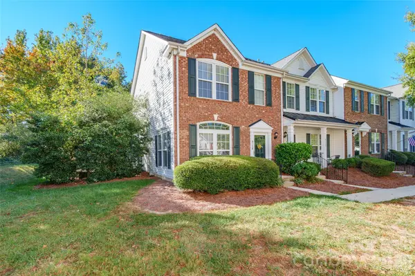 8128 Sapwood CT, Matthews, NC 28104