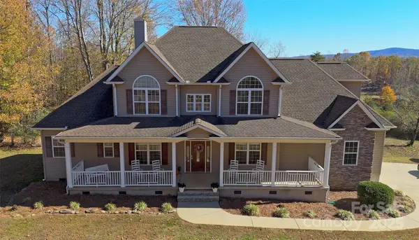 80 Upcountry LN, Travelers Rest, SC 29690