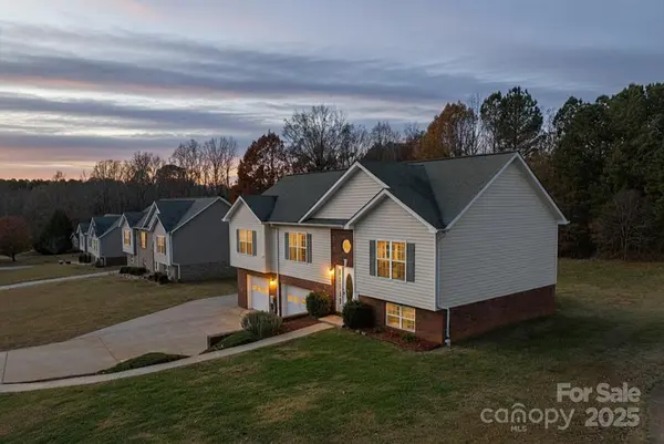 2244 Burris RD, Conover, NC 28613