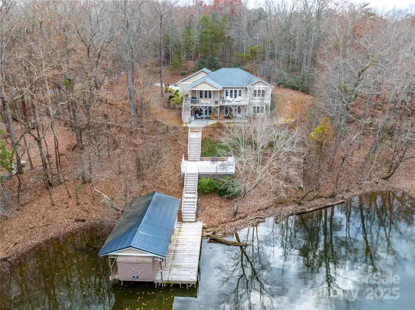 46827 Tall Whit RD, New London, NC 28127
