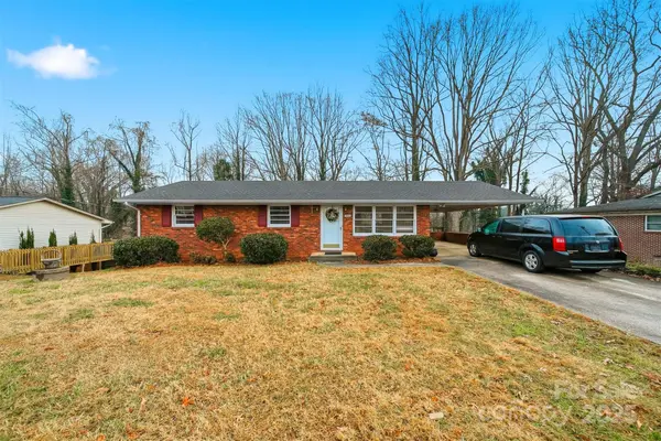 1922 30th ST NE, Hickory, NC 28601
