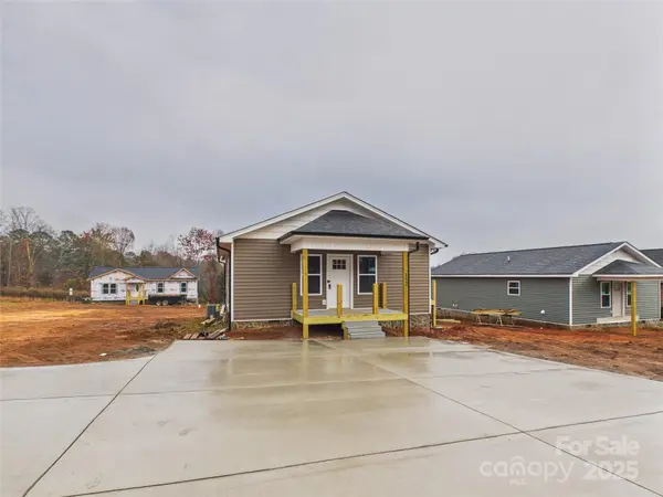 152 Duke ST, Granite Falls, NC 28613