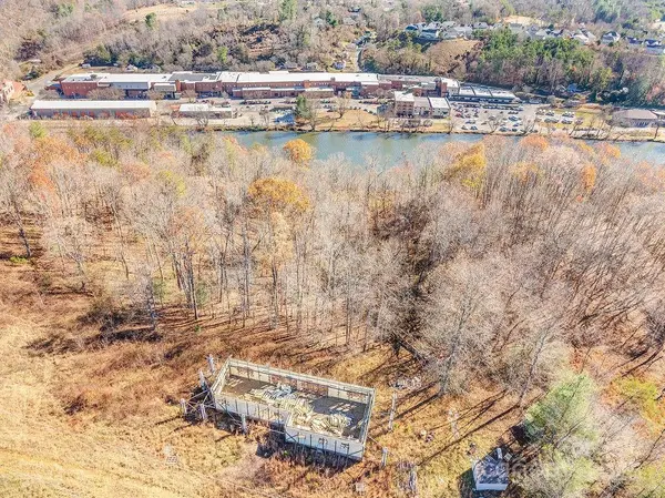 155 Flynn Branch RD, Asheville, NC 28804