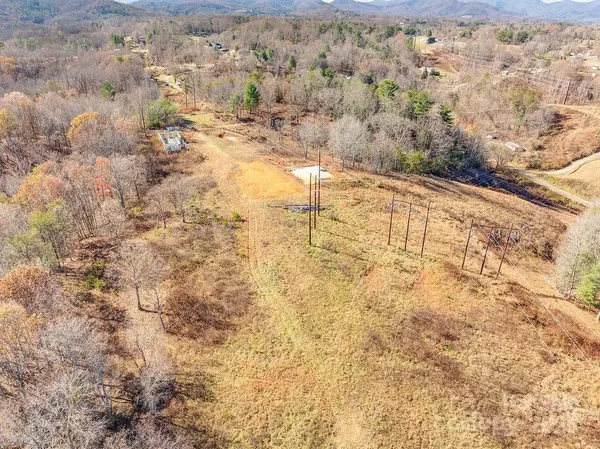 155 Flynn Branch RD, Asheville, NC 28804