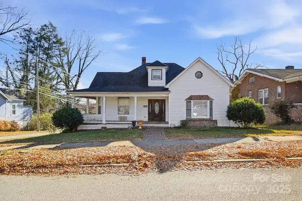 120 E Holston AVE, Johnson City, TN 37601