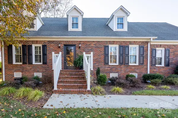 621 Peace Haven RD, Kannapolis, NC 28083