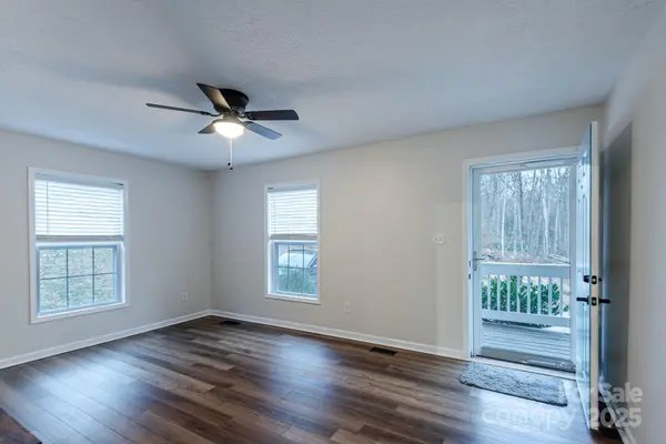 263 Newberry DR, Fletcher, NC 28732