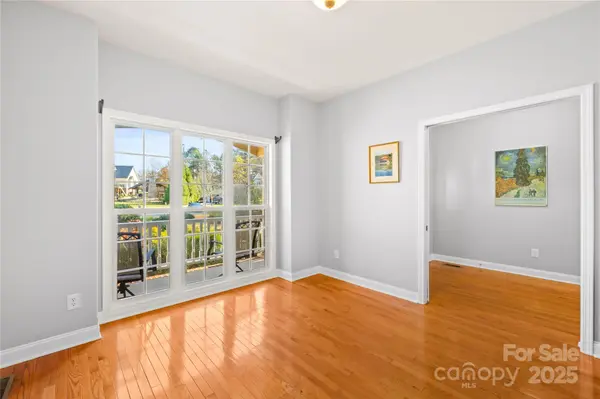 1038 S DevonPark PL, Salisbury, NC 28147