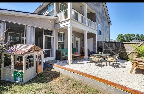 411 Stonefield CIR, Moncks Corner, SC 29461