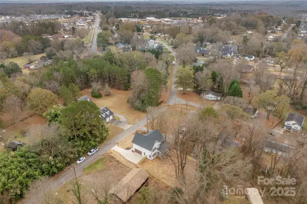 118 Greenwood AVE, Belmont, NC 28012