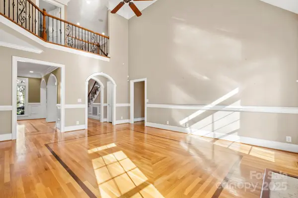 9133 Shorewood PL, Belmont, NC 28012