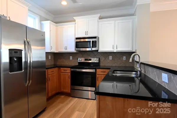 10972 Cedar Walk LN, Charlotte, NC 28277