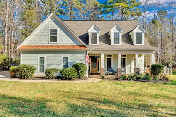 481 Evergreen RD,  Lake Wylie,  SC 29710