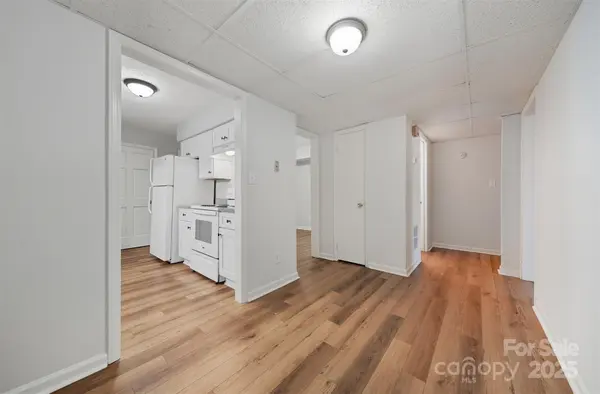 824 6th ST NW #5, Hickory, NC 28601