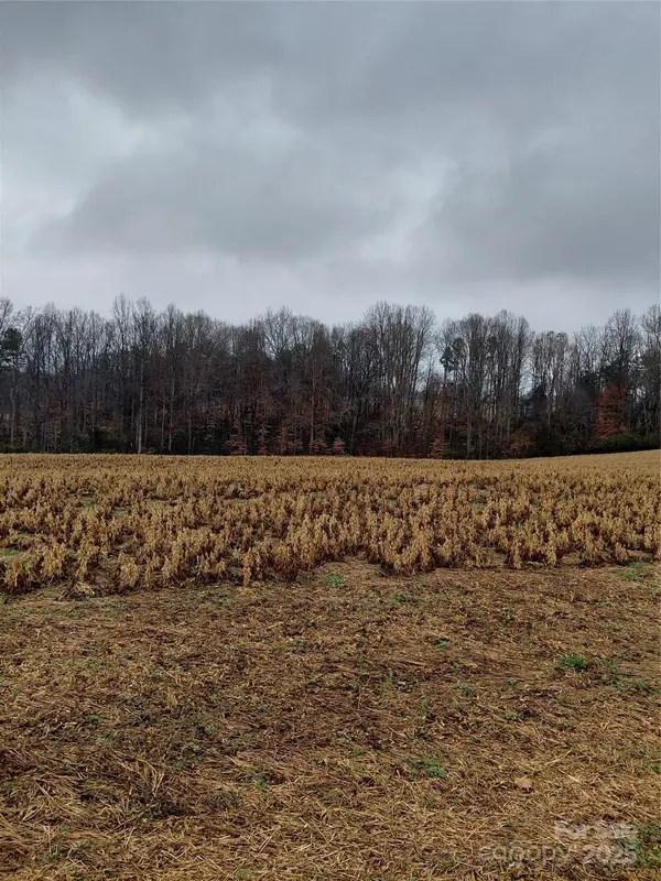 000 Hamlet RD, Harmony, NC 28634