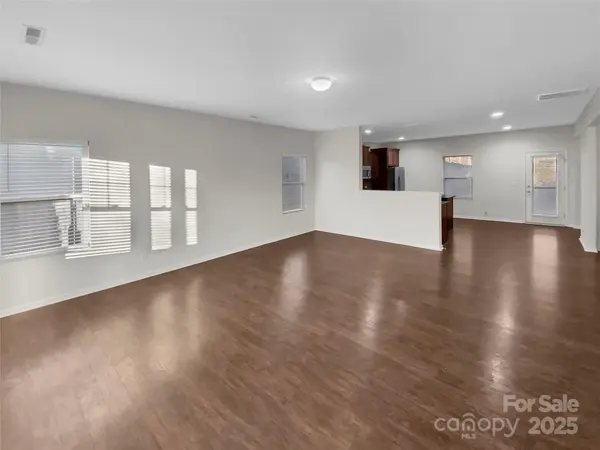 2305 Bloomfield DR, Kannapolis, NC 28081