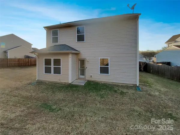 2305 Bloomfield DR, Kannapolis, NC 28081
