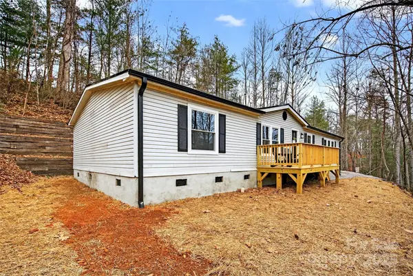 116 Samantha DR, Fairview, NC 28730