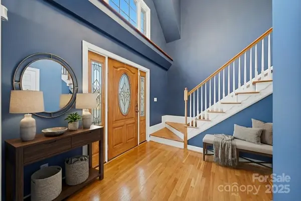 133 37th Avenue PL NW, Hickory, NC 28601