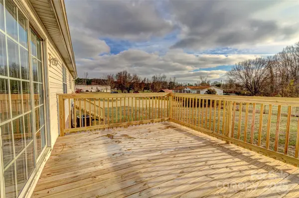 112 Kimbo DR, Kings Mountain, NC 28086