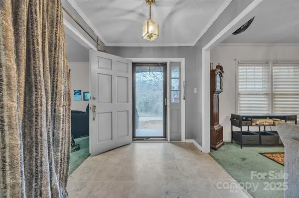 288 Northwood PARK, Taylorsville, NC 28681