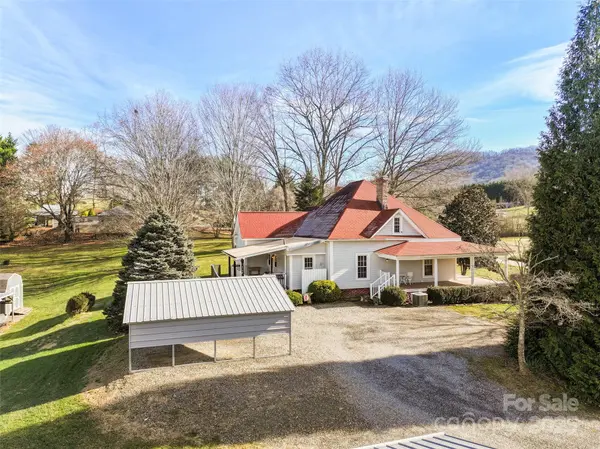 4739 Old Clyde RD, Clyde, NC 28721
