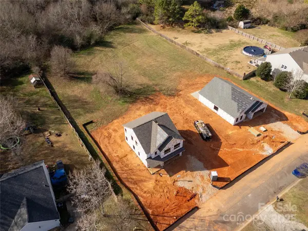 148 Longlea DR, Clover, SC 29710