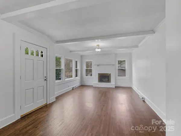 98 Winecoff AVE NE, Concord, NC 28025