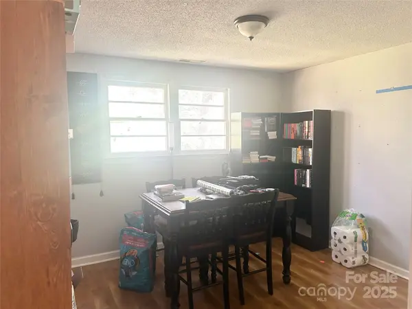 302 Ponderosa RD, Stanley, NC 28164