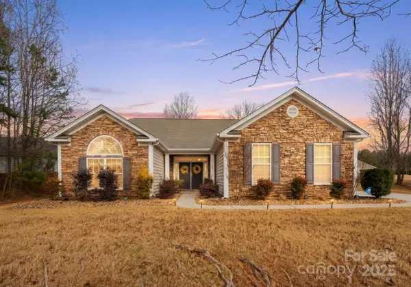 11624 Dunham DR, Matthews, NC 28105
