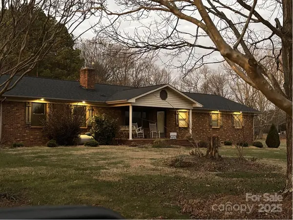3857 Buffalo Shoals RD, Maiden, NC 28650