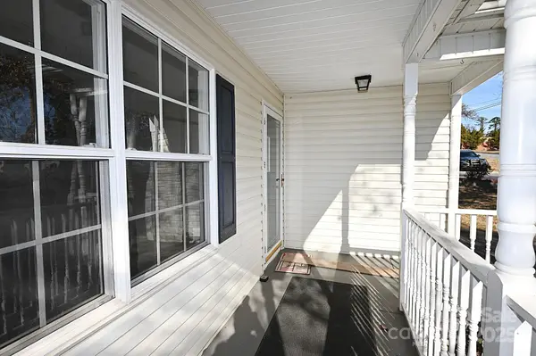 621 23rd ST NW, Hickory, NC 28601