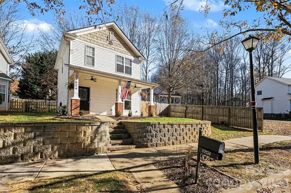 19524 Feriba PL, Cornelius, NC 28031