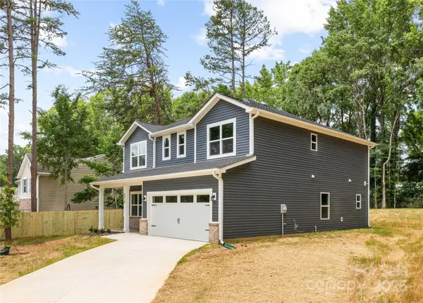 258 Eden CIR, Pineville, NC 28134