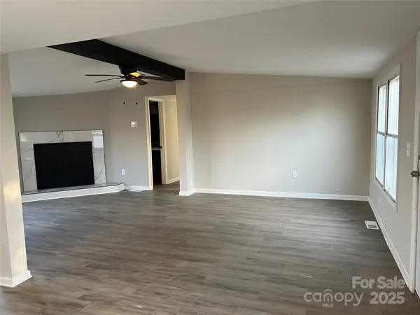 1879 Gaynell ST, Conover, NC 28613