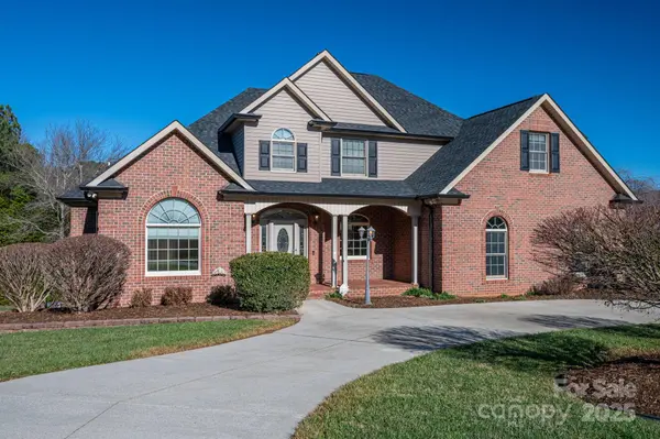 150 Gunpowder View CIR, Granite Falls, NC 28630