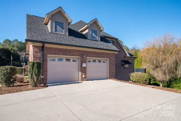 150 Gunpowder View CIR, Granite Falls, NC 28630