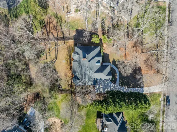 316 Kimberly RD, Davidson, NC 28036