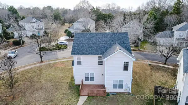 7621 Rolling Meadows LN, Huntersville, NC 28078