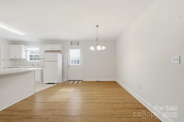 158 Polly DR, Statesville, NC 28625
