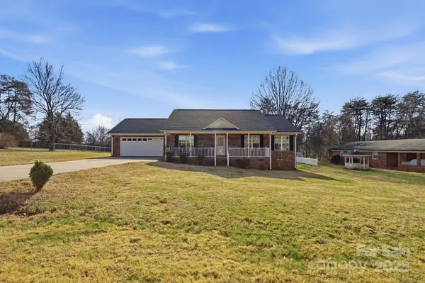 158 Polly DR, Statesville, NC 28625