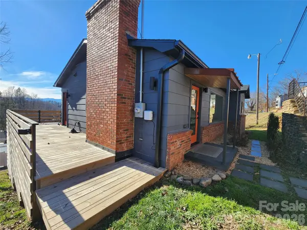113 Hillside ST, Canton, NC 28716