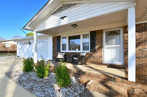 1820 Irish Potato RD, Concord, NC 28025