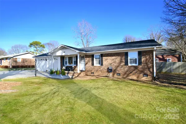 1820 Irish Potato RD, Concord, NC 28025