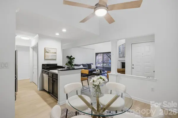 413 W 8th ST, Charlotte, NC 28202