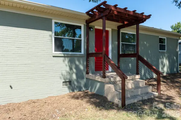 108 S Little Texas RD, Kannapolis, NC 28083