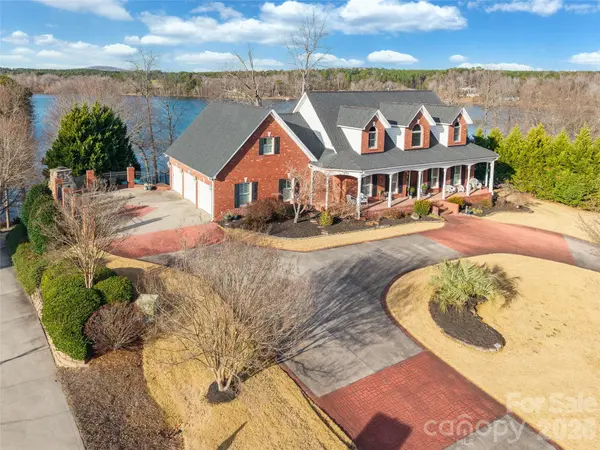 215 Blue Heron DR, Rock Hill, SC 29732