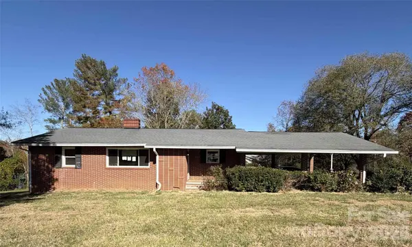 332 Legion RD, Hudson, NC 28638